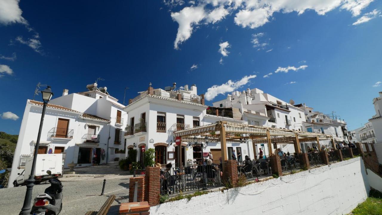 Quiet House In Village Center With Mountains Views Frigiliana Extérieur photo